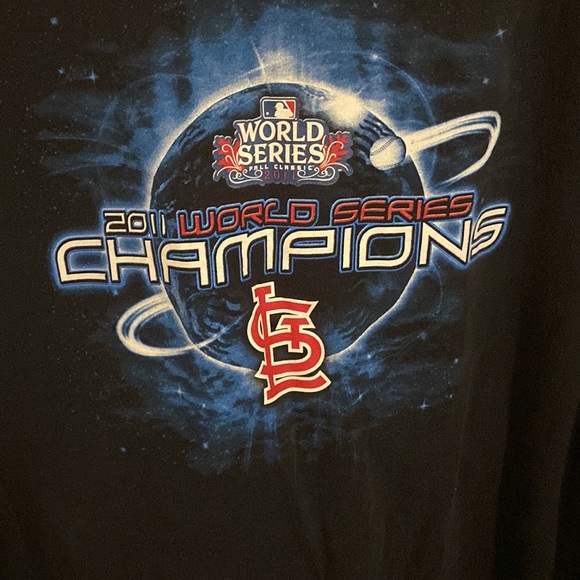 2XL Saint Louis Cardinals. 2011 World Series Champions - Picture 2 of 4